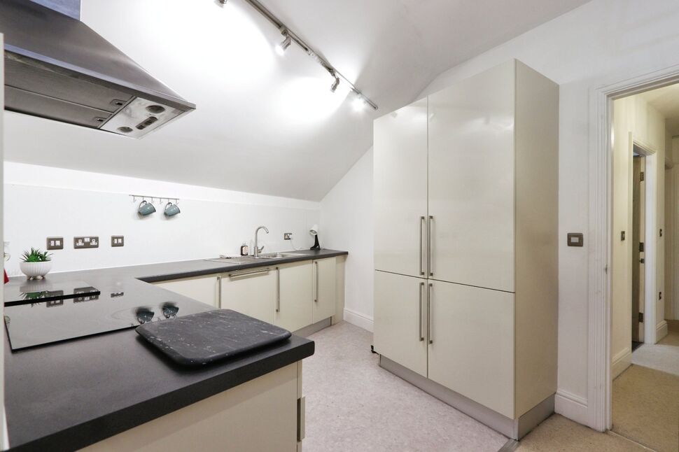 Main image of 1 bedroom  Flat for sale, Pinstone Street, Sheffield, South Yorkshire, S1