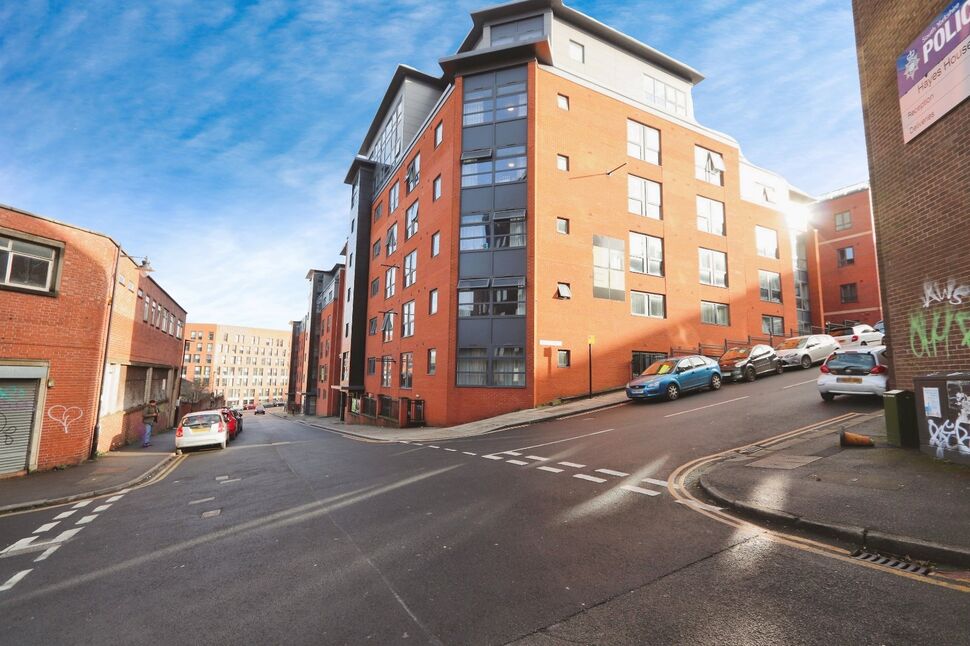 Main image of 5 bedroom  Flat for sale, Edward Street, Sheffield, South Yorkshire, S3