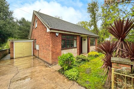 4 bedroom Detached Bungalow for sale