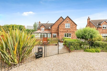 Willow View, 5 bedroom Detached House for sale, £550,000