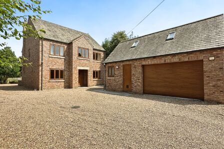 Main Street, 6 bedroom Detached House for sale, £620,000