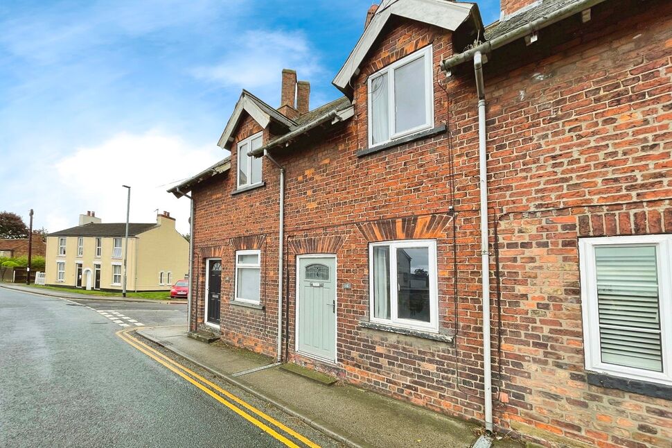 Main image of 2 bedroom Mid Terrace House for sale, Main Street, Bubwith, East Riding of Yorkshi, YO8