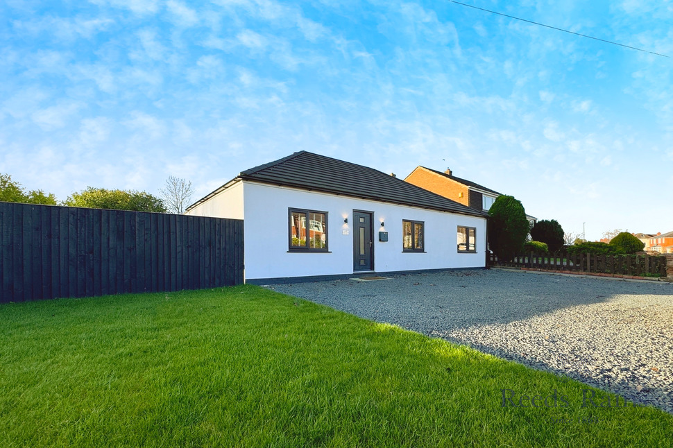 Main image of 3 bedroom Detached Bungalow for sale, Wistow Road, Selby, North Yorkshire, YO8