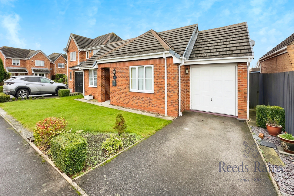 Main image of 3 bedroom Detached Bungalow for sale, Cedar Crescent, Selby, North Yorkshire, YO8