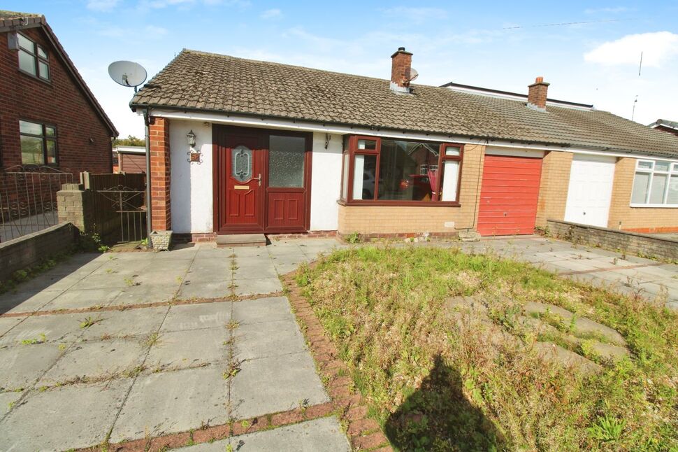 Main image of 2 bedroom Semi Detached Bungalow for sale, Melrose Avenue, Burtonwood, Cheshire, WA5