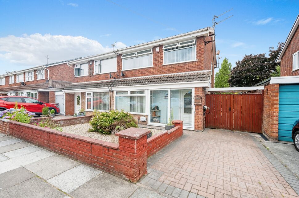 Main image of 3 bedroom Semi Detached House for sale, Meadowcroft, St. Helens, Merseyside, WA9