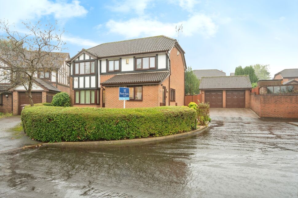 Main image of 4 bedroom Detached House for sale, Selby Close, St. Helens, Merseyside, WA10