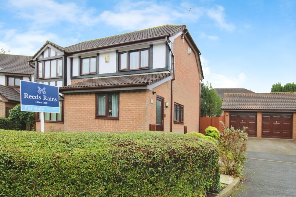 Main image of 4 bedroom Detached House for sale, Selby Close, St. Helens, Merseyside, WA10