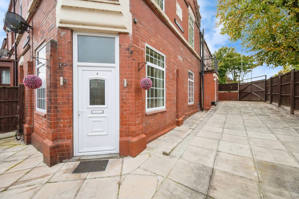 Main image of 2 bedroom  Flat for sale, Lugsmore Lane, St. Helens, Merseyside, WA10