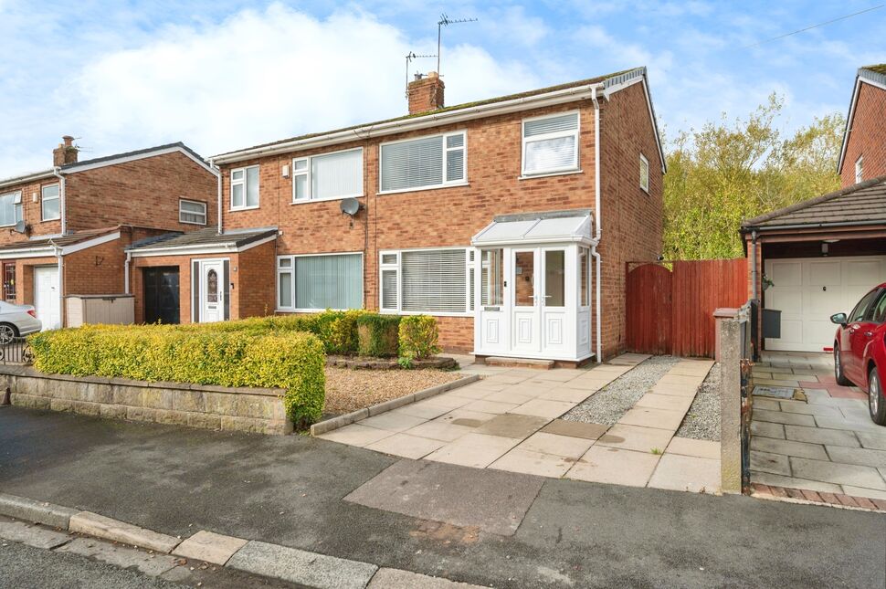 Main image of 3 bedroom Semi Detached House for sale, Farndon Avenue, Sutton Manor, Merseyside, WA9