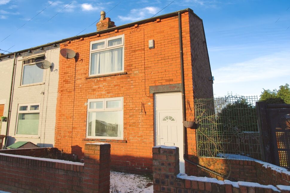 Main image of 3 bedroom End Terrace House for sale, Surrey Street, St. Helens, Merseyside, WA9