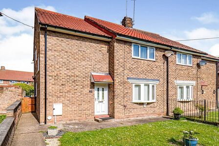 Shannon Road, 3 bedroom Semi Detached House to rent, £775 pcm