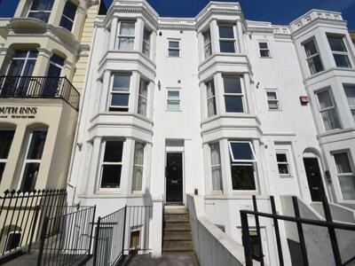 Flat 6 21-22 Landport Terrace, 2 bedroom  Flat to rent, £1,200 pcm