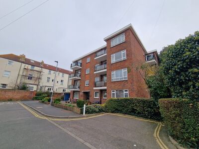 Marmion Avenue, 1 bedroom  Flat for sale, £185,000