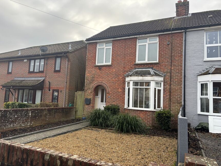 Main image of 3 bedroom Semi Detached House to rent, Earls Road, Fareham, Hampshire, PO16