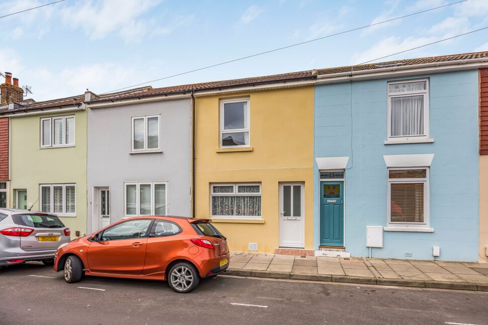 Main image of 2 bedroom Mid Terrace House for sale, Adair Road, Southsea, Hampshire, PO4