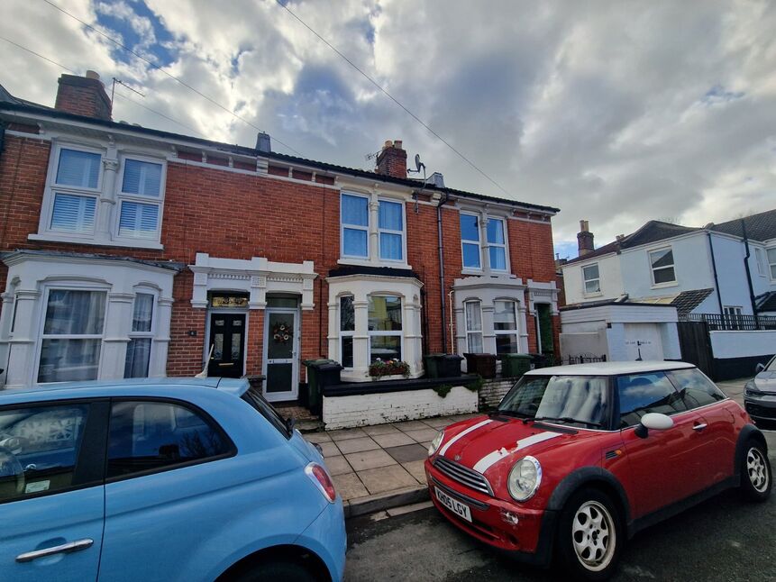 Main image of 1 bedroom  Flat for sale, Woodmancote Road, Southsea, Hampshire, PO4