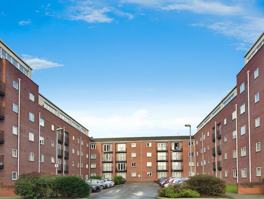 Main image of 1 bedroom  Flat for sale, Hessel Street, Salford, M50