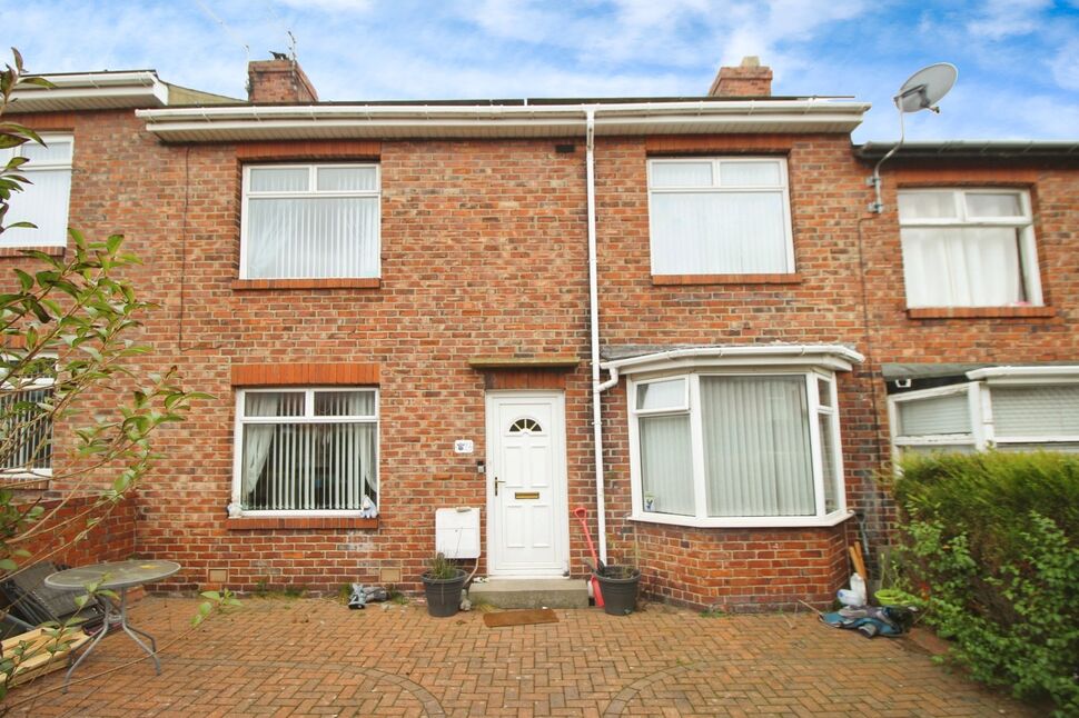 Main image of 3 bedroom Mid Terrace House for sale, Tyne Road East, Stanley, Durham, DH9