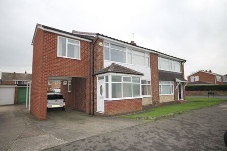 Malcolm Drive, 3 bedroom Semi Detached House for sale, £175,000