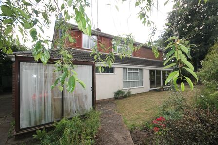 Bishopton Road West, 5 bedroom Detached House for sale, £325,000