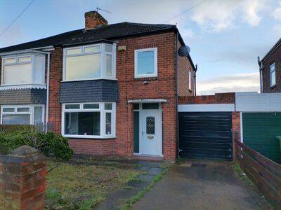 Clarendon Road, 3 bedroom Semi Detached House for sale, £115,000