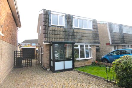 Ravensworth Grove, 3 bedroom Detached House to rent, £850 pcm