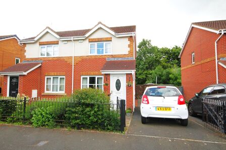 Hive Close, 2 bedroom Semi Detached House for sale, £97,500