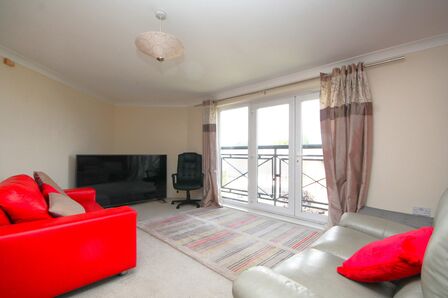 2 bedroom  Flat for sale