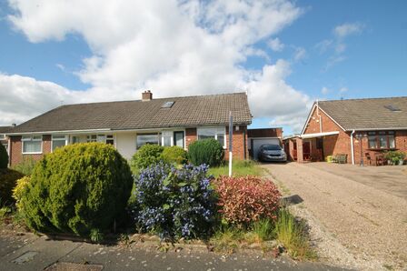 Melsonby Grove, 3 bedroom Semi Detached Bungalow for sale, £220,000