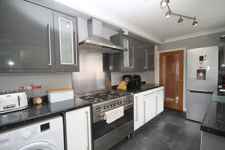 Fairwell Road, 3 bedroom Semi Detached House for sale, £170,000