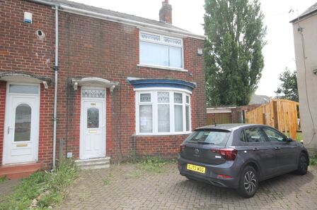 2 bedroom End Terrace House for sale