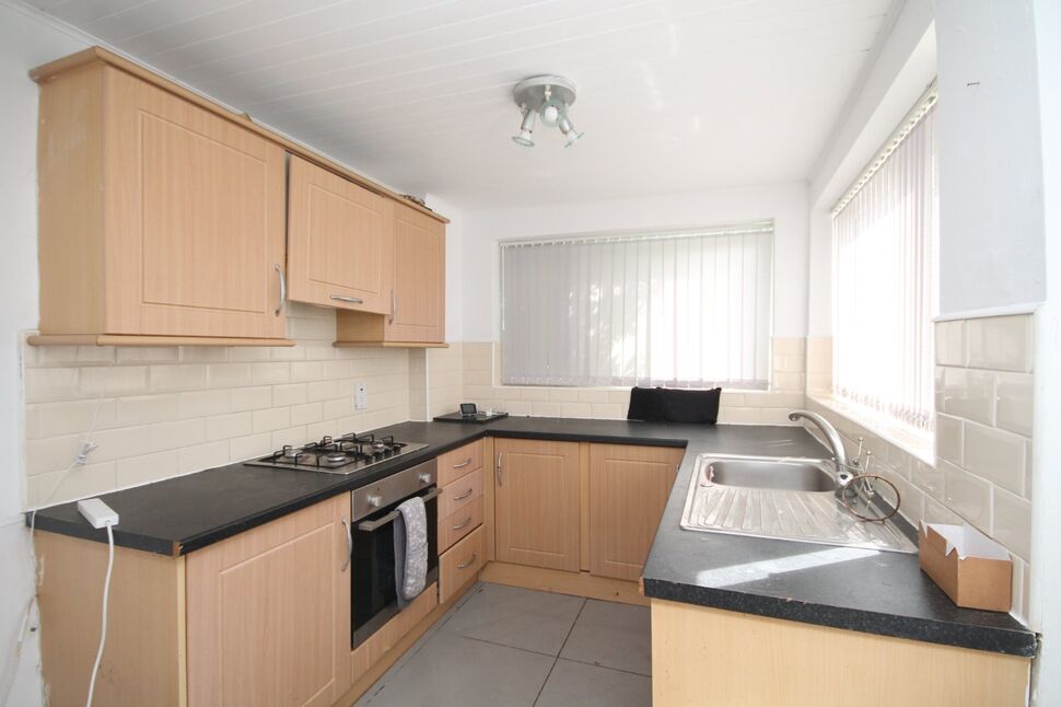 2 bedroom End Terrace House for sale