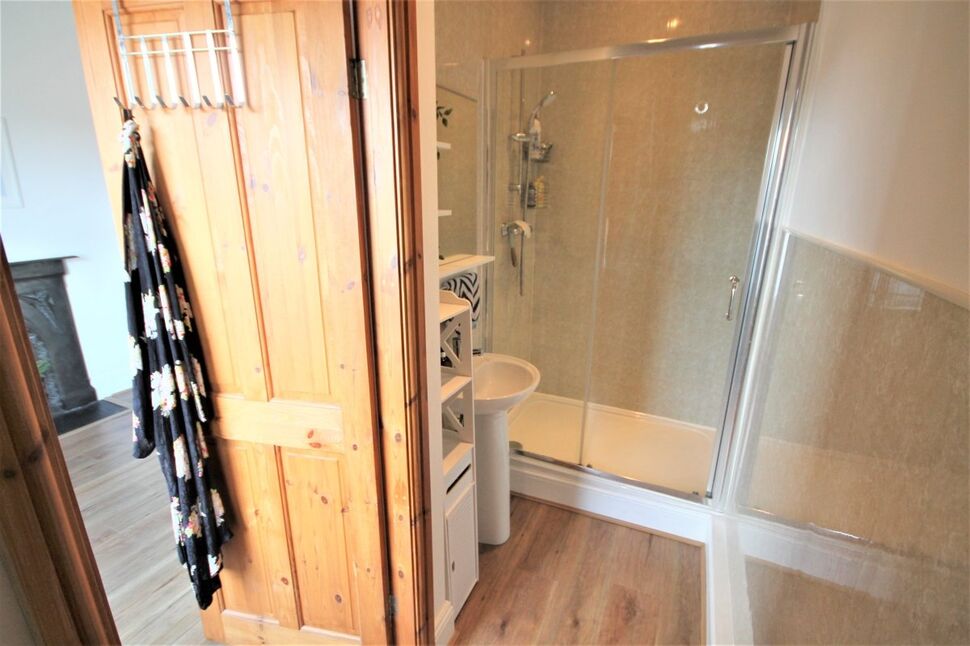 Shower Room / WC