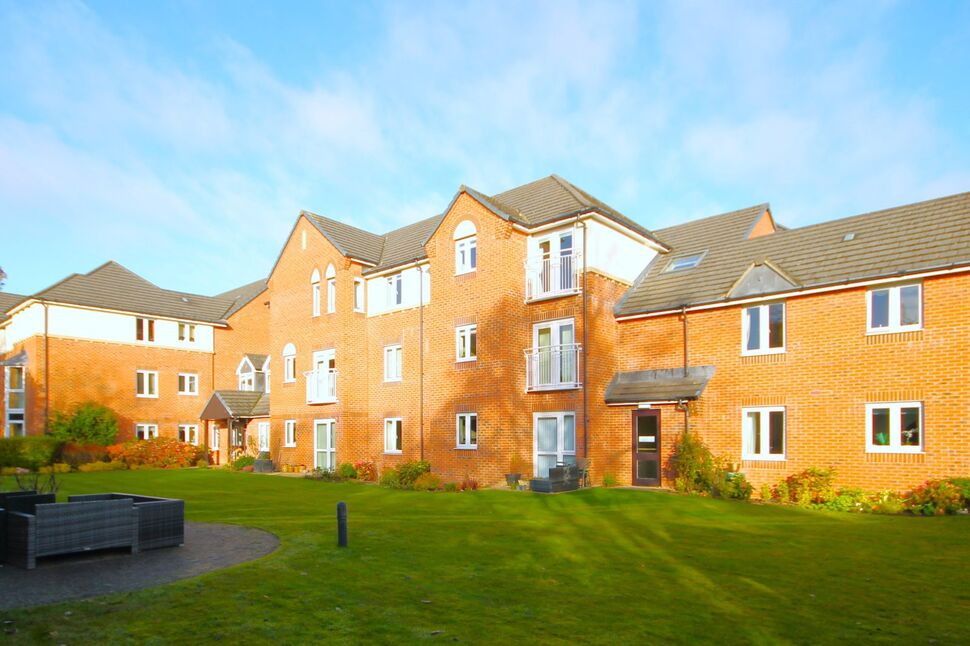 Main image of 2 bedroom  Flat for sale, The Avenue, Eaglescliffe, Durham, TS16