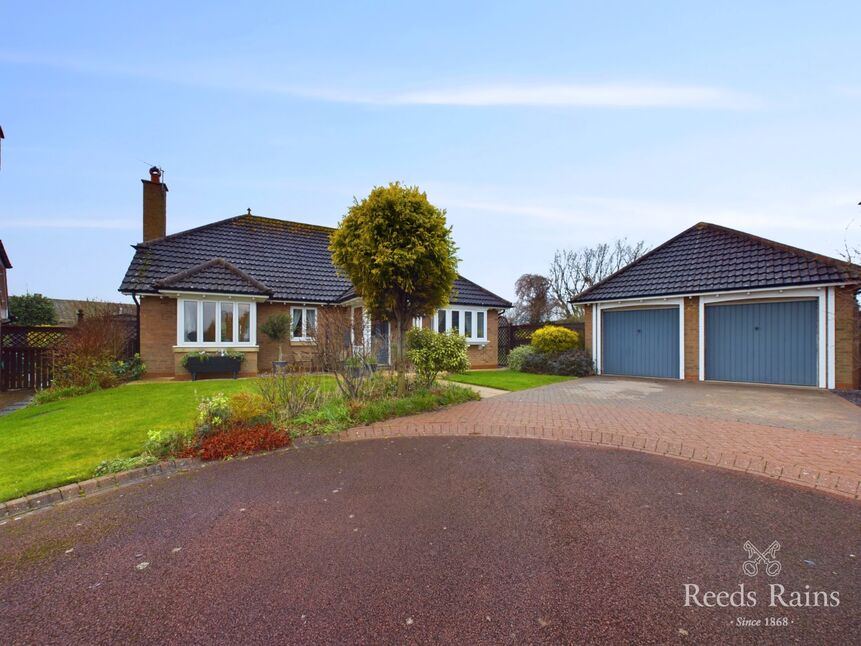 3 bedroom Detached Bungalow for sale