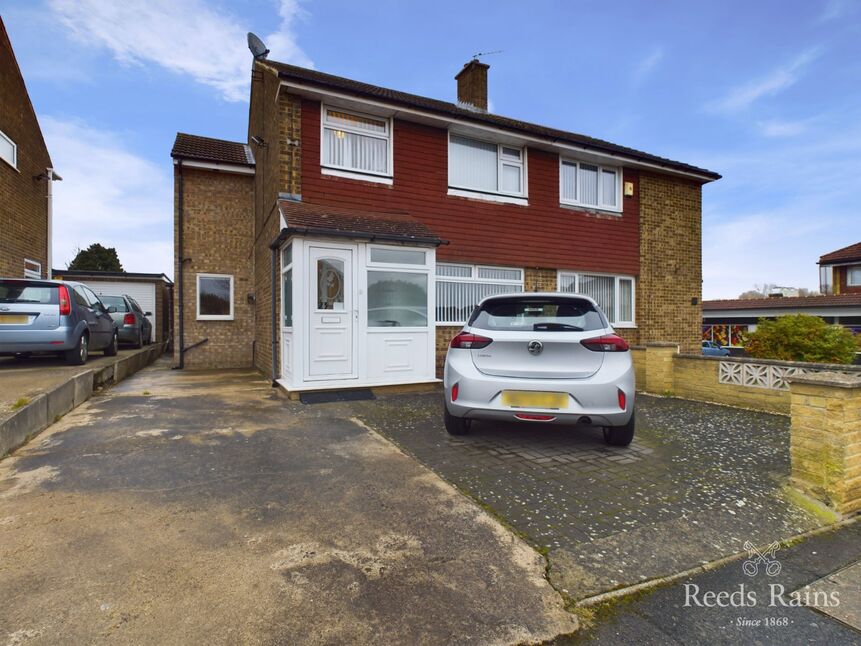 Main image of 3 bedroom Semi Detached House for sale, Leam Lane, Stockton-on-Tees, Durham, TS19