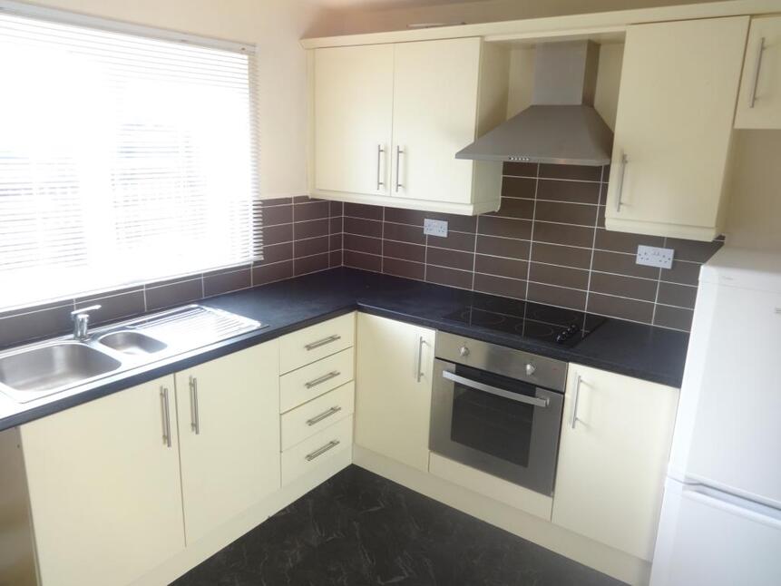 2 bedroom  Flat to rent