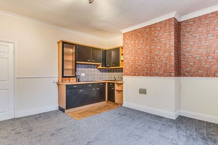 1 bedroom  Flat to rent