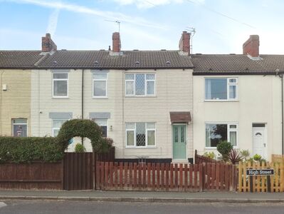 2 bedroom Mid Terrace House to rent