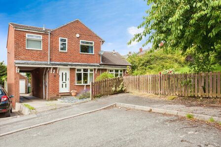 Longfellow Grove, 4 bedroom Detached House for sale, £375,000