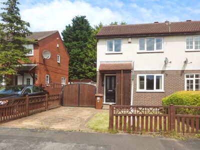 Sycamore Copse, 3 bedroom Semi Detached House to rent, £1,000 pcm