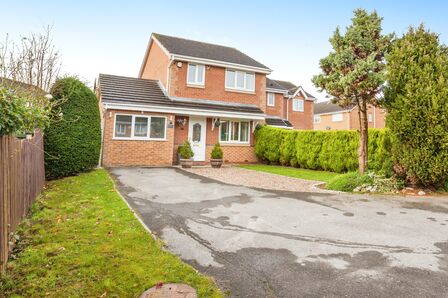 Holby Square, 4 bedroom Semi Detached House for sale, £280,000