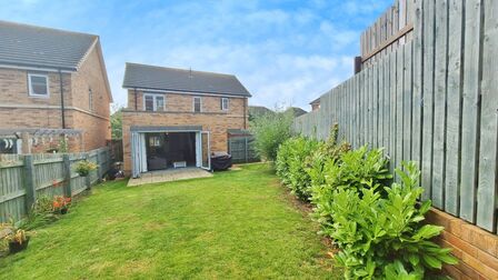 3 bedroom Detached House for sale