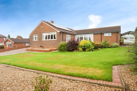 4 bedroom Detached Bungalow for sale