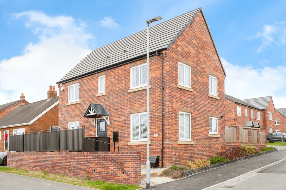 Main image of 3 bedroom Detached House for sale, Plover Crescent, Wakefield, West Yorkshire, WF1