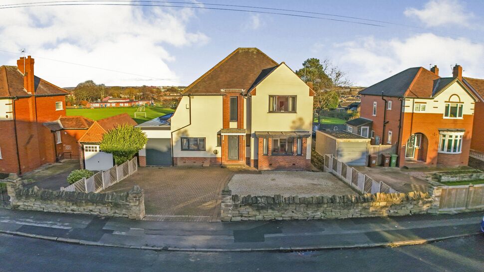 Main image of 4 bedroom Detached House for sale, Snydale Road, Normanton, West Yorkshire, WF6