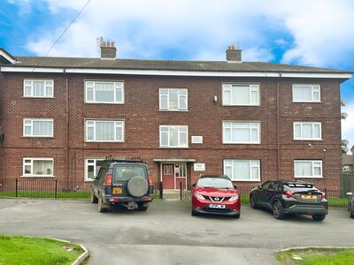 Bancroft Road, 3 bedroom  Flat to rent, £775 pcm