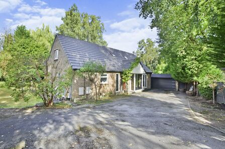 Kings Road, 4 bedroom Detached Bungalow for sale, £799,000