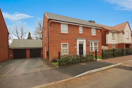 Primrose Way, 4 bedroom Detached House to rent, £2,850 pcm